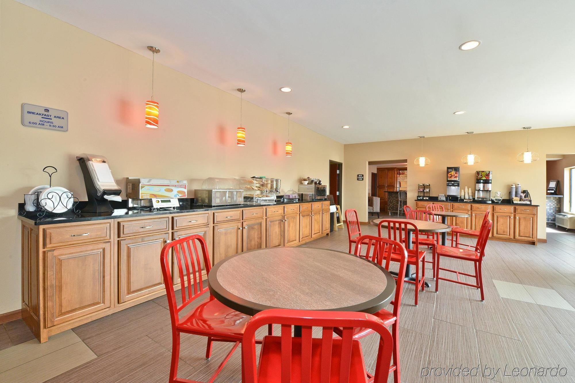 Holiday Inn Express & Suites Evansville North By Ihg Warrenton Extérieur photo