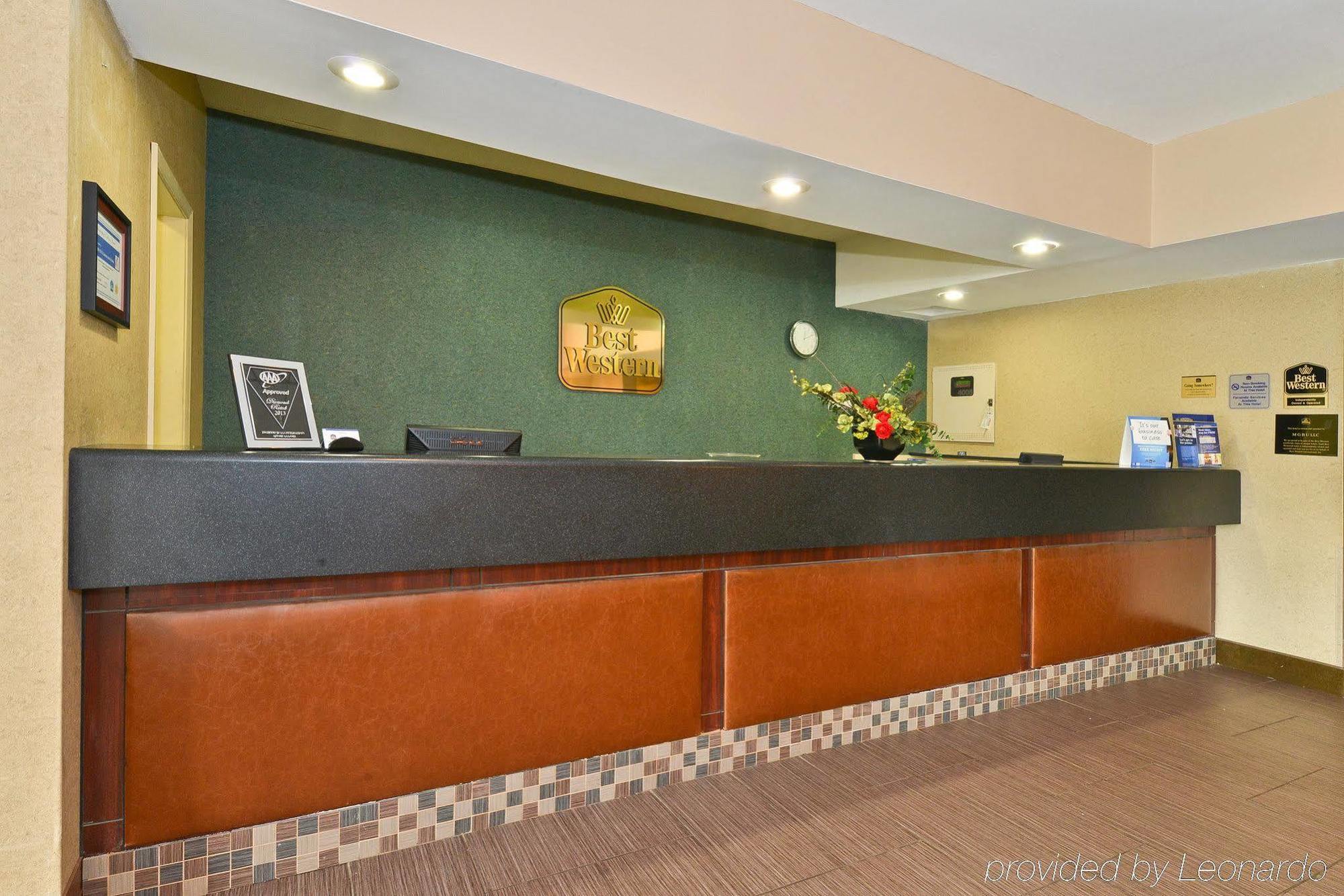 Holiday Inn Express & Suites Evansville North By Ihg Warrenton Extérieur photo