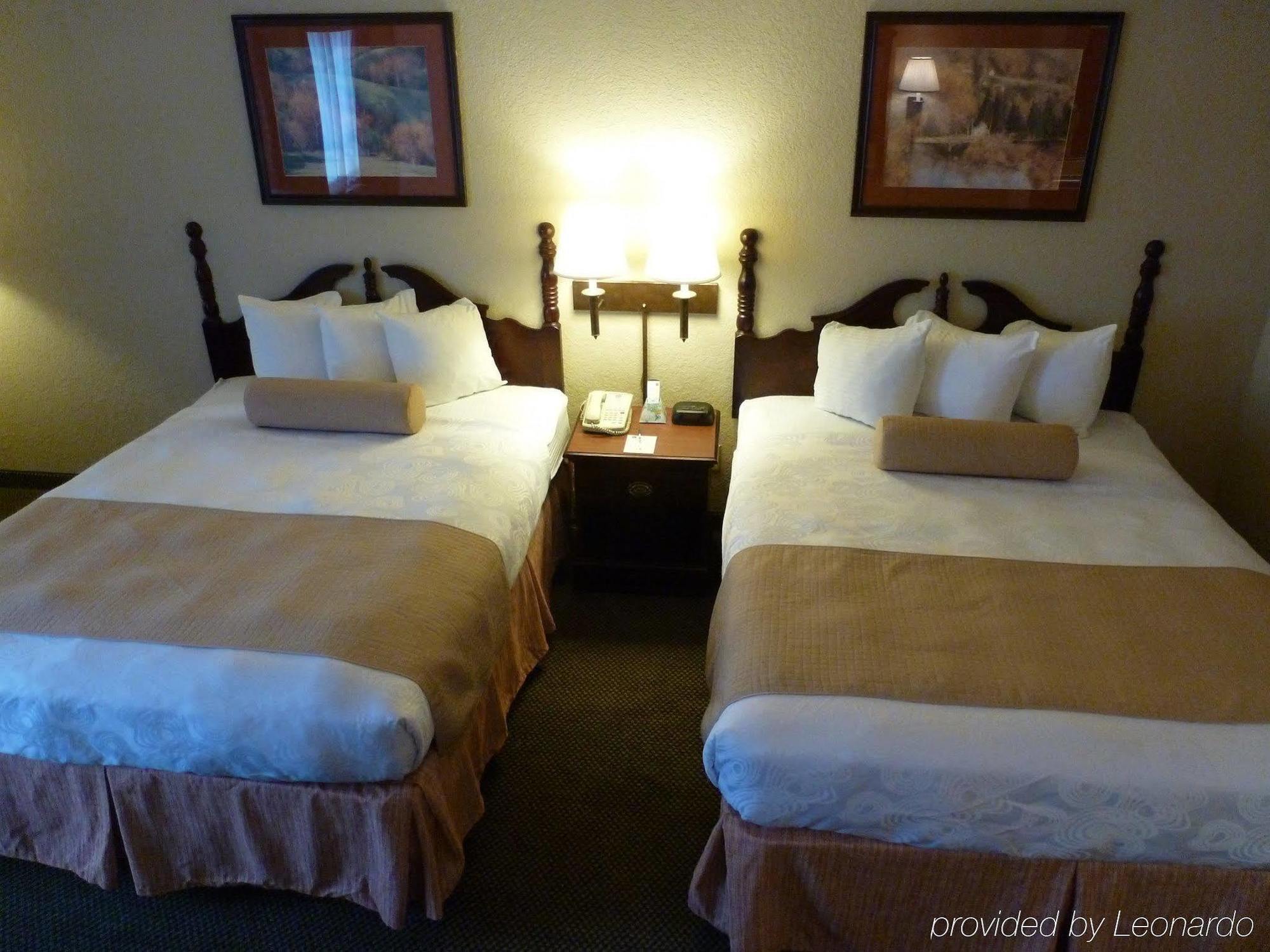Holiday Inn Express & Suites Evansville North By Ihg Warrenton Chambre photo
