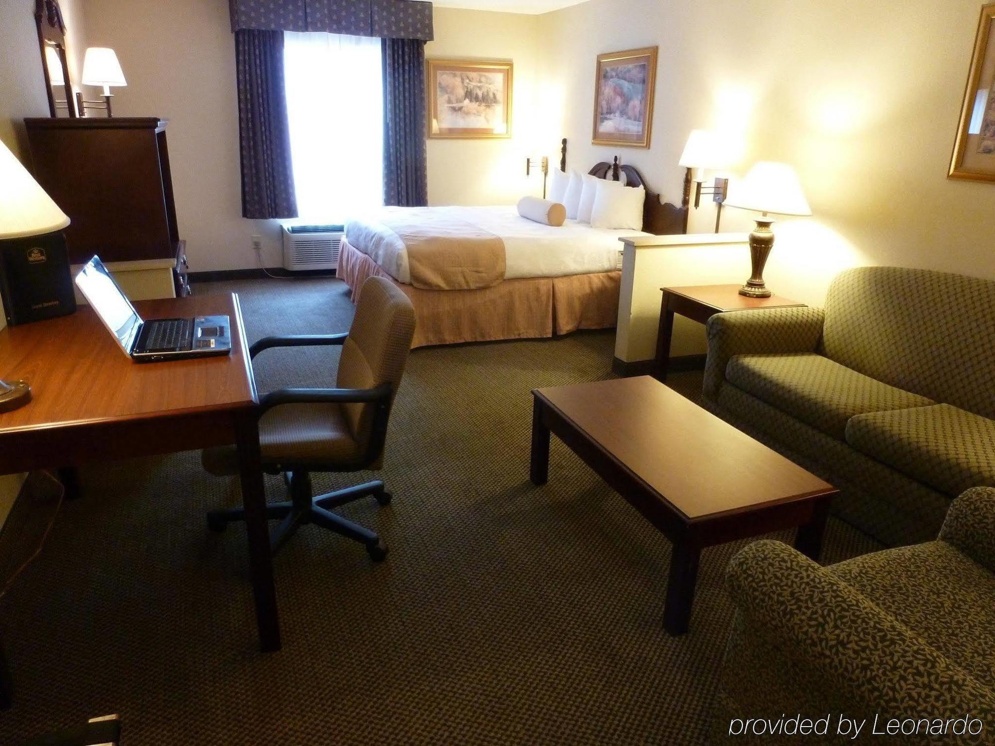 Holiday Inn Express & Suites Evansville North By Ihg Warrenton Chambre photo