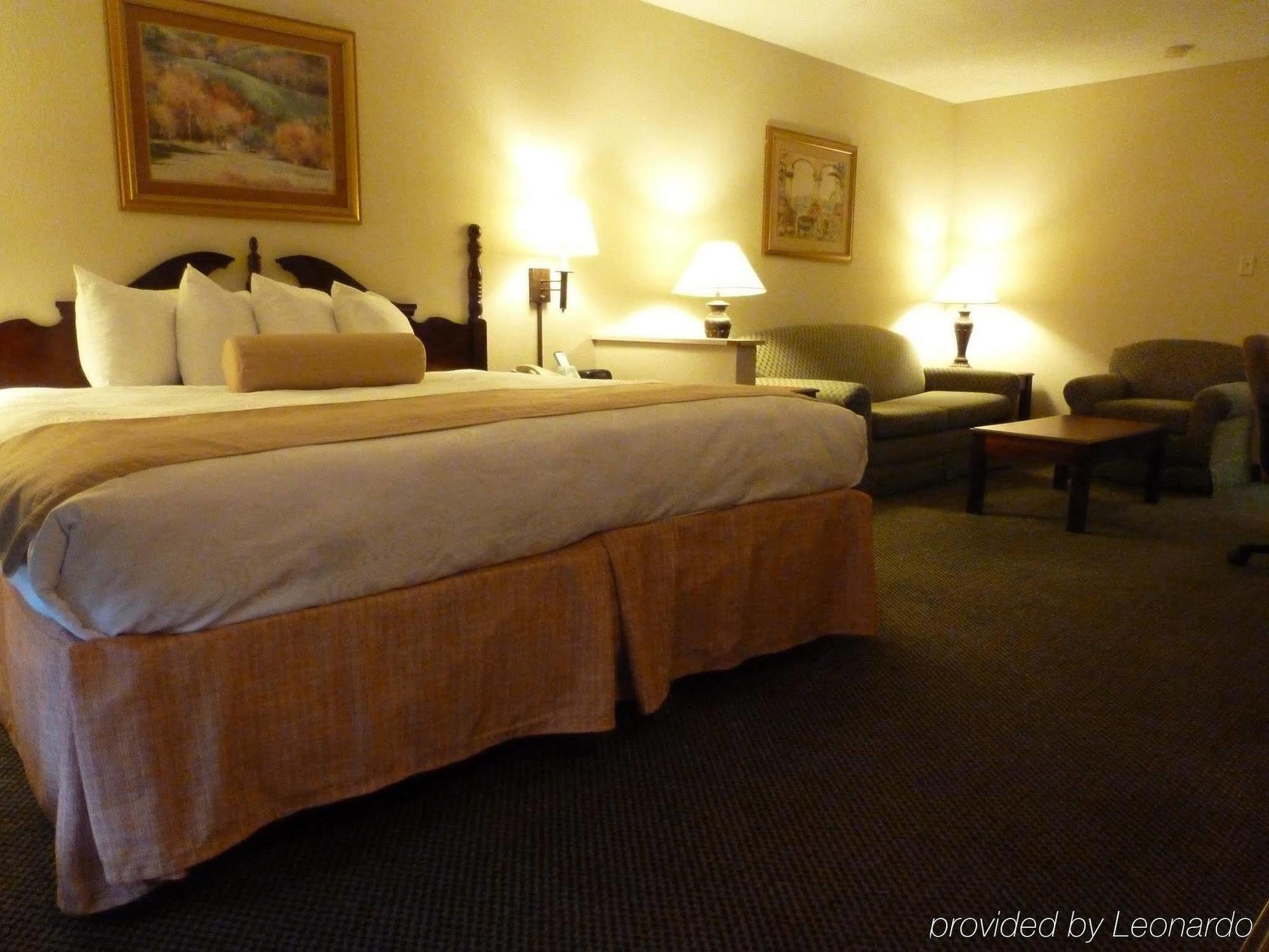 Holiday Inn Express & Suites Evansville North By Ihg Warrenton Chambre photo